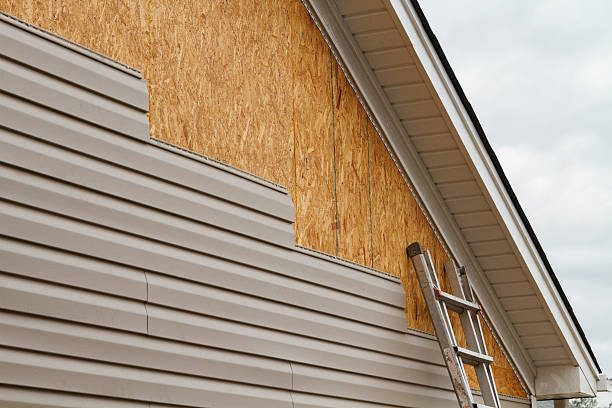 24/7 Emergency Storm Damage Siding Repair experts in La Belle, PA